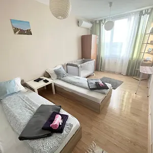 Apartment Airport 
