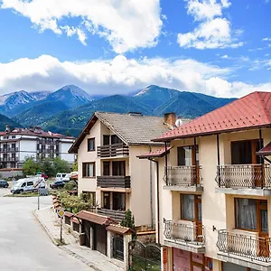 Apartment Bansko Ski Apartment 